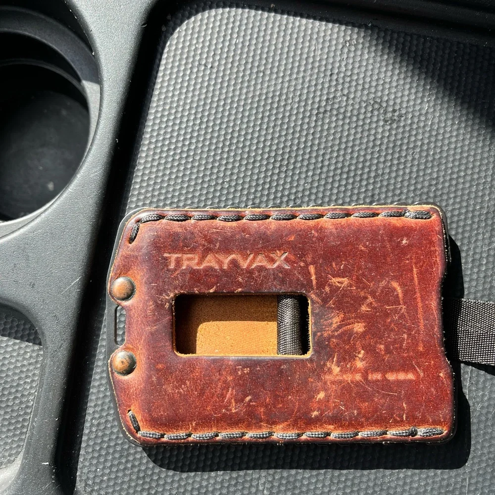 Trayvax Rugged Durable Wallet - Picture 3 of 16